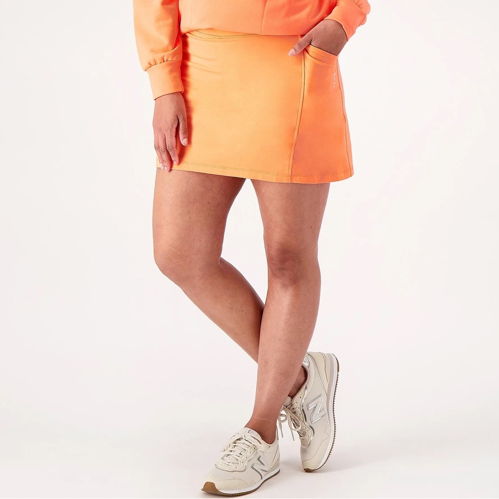 Fit 4 All by Carrie Wightman Size S Waist Stablized Pocket Skort Tangerine
